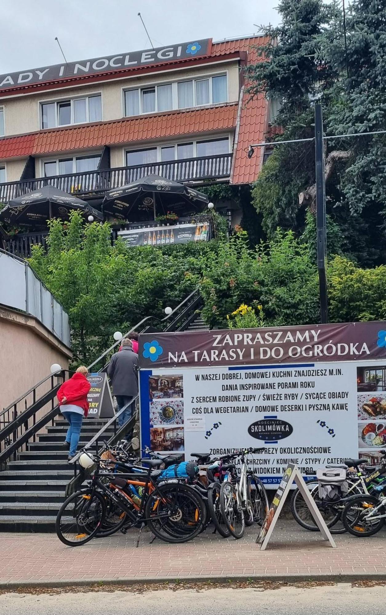 Gosciniec Skolimowka Restauracja I Pokoje Ze Sniadaniem Na Kaszubach Хмелно Екстериор снимка